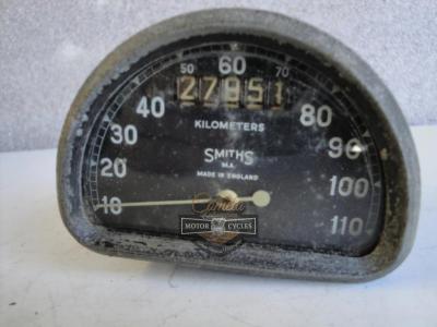 SPEEDOMETER SMITHS CHRONOMETRIC TYPE D  110 KMH  BUEN ESTADO TRIUMPH /  BSA /  ARIEL /  ROYAL ENFIELD /  AJS  / OTRAS AÑOS 1930 A 1940 