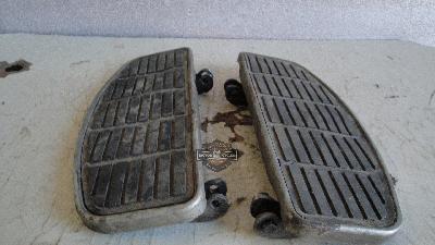 PLATAFORMAS REPOSAPIES ORIGINALES HARLEY DAVIDSON  SHOVELHEAD FL / FLH  AÑOS 1966 A 1979