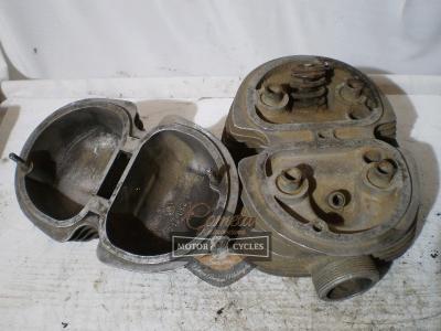 CULATA CON TAPA BALANCINES BMW R60 / R65 / R75 / R80 / R100 AÑOS  AÑOS 1960 A 1980 