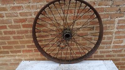 BUJE ORIGINAL SIDECAR CON LLANTA CLINCHER 28X3 HARLEY DAVIDSON  F / FD / J / JD AÑOS 1916 A 1924 