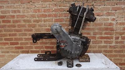 MOTOR AJS 500cc OHV  MODEL 33/8  / AJS R8 /  AJS T8   AÑO 1933 