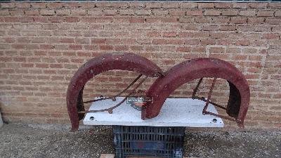 PAREJA DE FENDERS MUDGUARD CUSTOMIZADOS EN LA EPOCA HARLEY DAVIDSON SINGLE PEASHOOTER MODELO B / BA / C MONOCILINDRICAS ORIGINALES 1926 A 1928