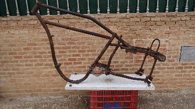 INDIAN POWERPLUS / INDIAN HEDSTROM BIG TWIN  CHASIS / BASTIDOR / FRAME  COMPLETO ORIGINAL  AÑOS 1914 / 1915 / 1916 