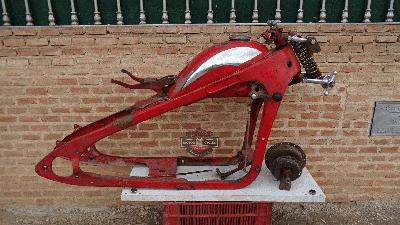 ZUNDAPP DB / DBK 200cc / 250cc / 35Occ FRAME  / DEPOSITO GASOLINA  / FRAME ASIENTO  / BIELETAS  Y MUELE DE HORQUILLA  / BUJE DELANTERO AÑOS 1936 / 1937 / 1938 / 1939 / 1940 