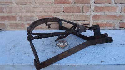 BASTIDOR / CHASIS ASIENTO  TIPO TERRY / LYCETTE ORIGINAL  AÑOS 1920 A 1929 NORTON / ARIEL / BROUGH / MONGOMERY / VELOCETTE / RUDJE / AJS / OTRAS