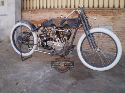 HARLEY DAVIDSON TYPE BROOKLANDS  1000cc IOE  Año 1916