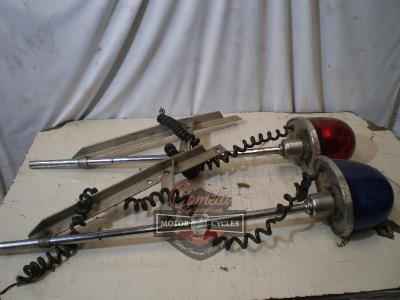 LUCES ROTATIVAS  DE POLICIA ESCOLTA HARLEY DAVIDSON PANHEAD PANSHOVEL SHOVELHEAD FLH 1950 A 1975 ORIGINALES 
